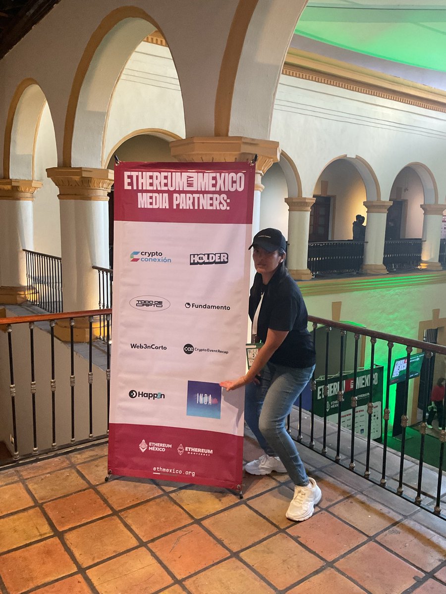 indasocial_mx's tweet image. Vengan a saludar, ya estamos aquí en #ETHMexico2025 🤠✨ @ethereum_mexico #ethmx2025