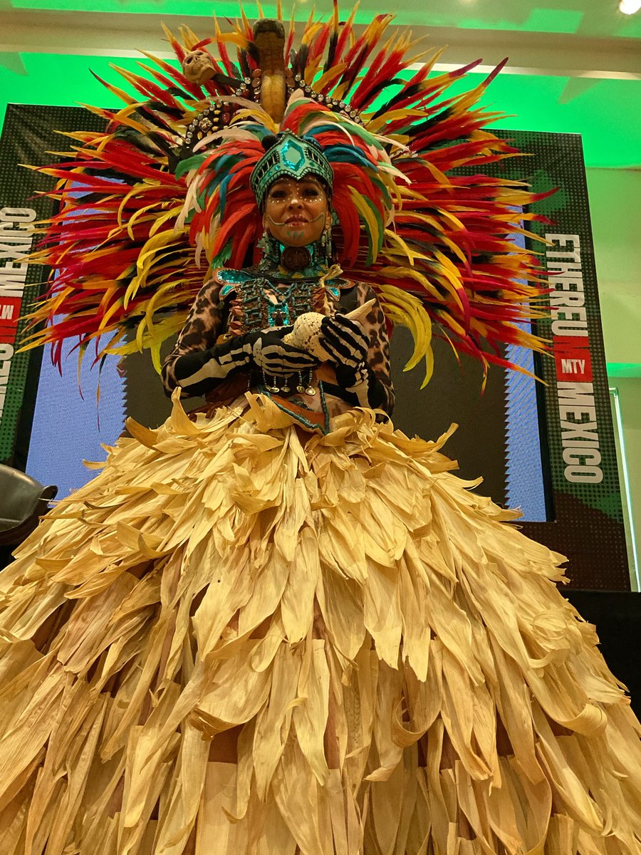 indasocial_mx's tweet image. Vengan a saludar, ya estamos aquí en #ETHMexico2025 🤠✨ @ethereum_mexico #ethmx2025