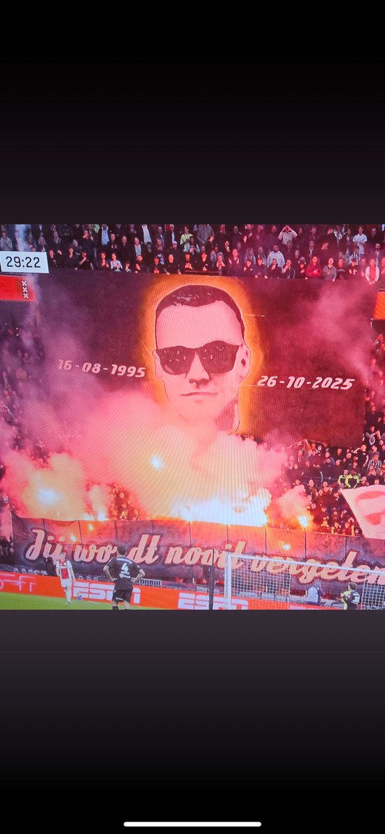 san0255's tweet image. I will never forget you Patje, so many memories
Rest in peace 😥💔🕯️
#Paddyforever