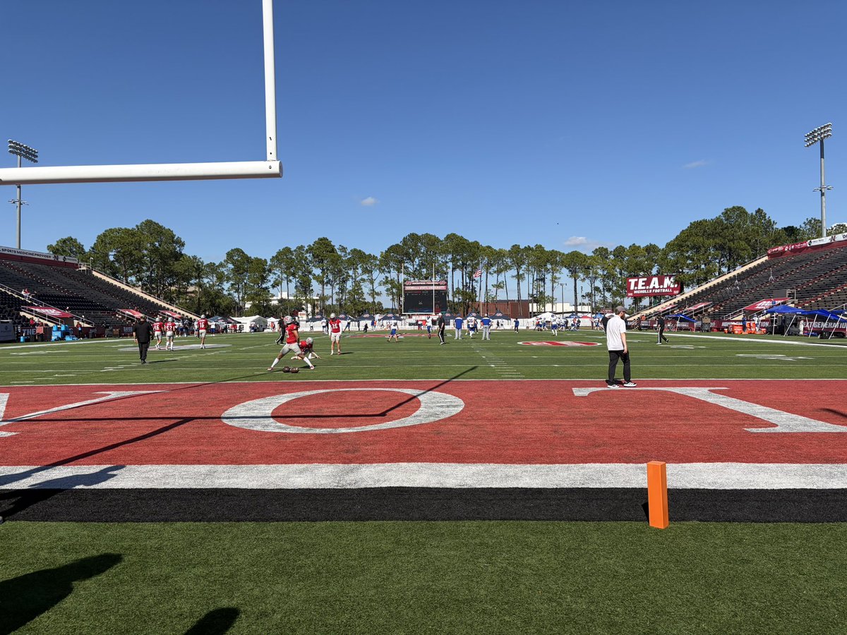 Had a great game day visit <a href="/Nicholls_FB/">Nicholls Football 🏈</a>  <a href="/CoachRobSnyder/">Rob Snyder</a> <a href="/BrettBeard92/">Brett Beard</a>