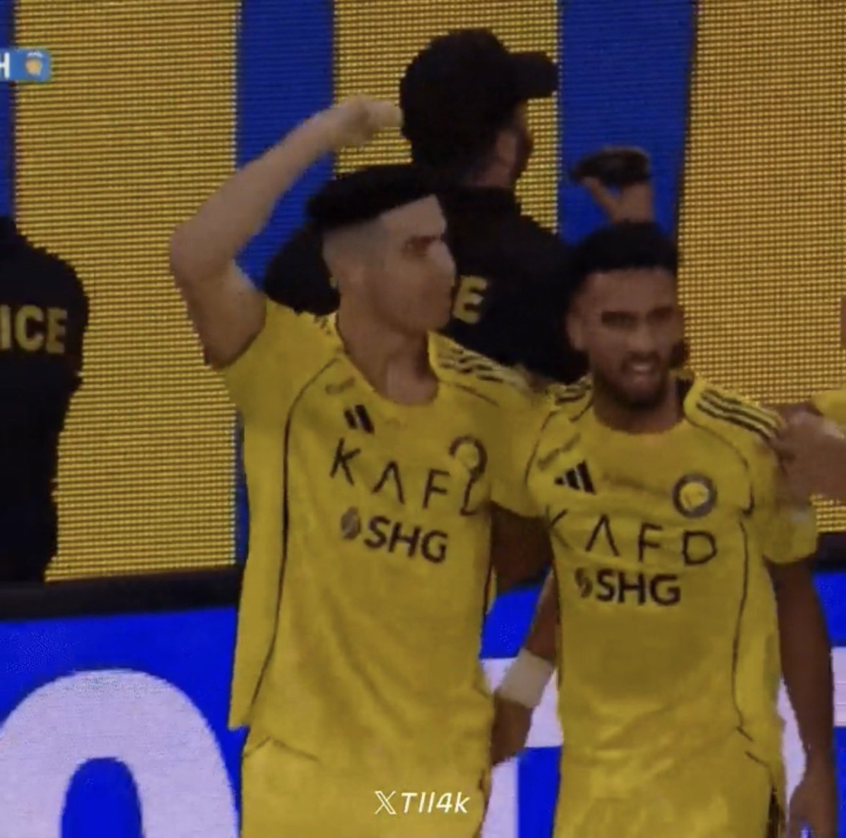 #النصر_الفيحاء
كرستيانو رونالدو و العقال
لقطة الموسم 😂