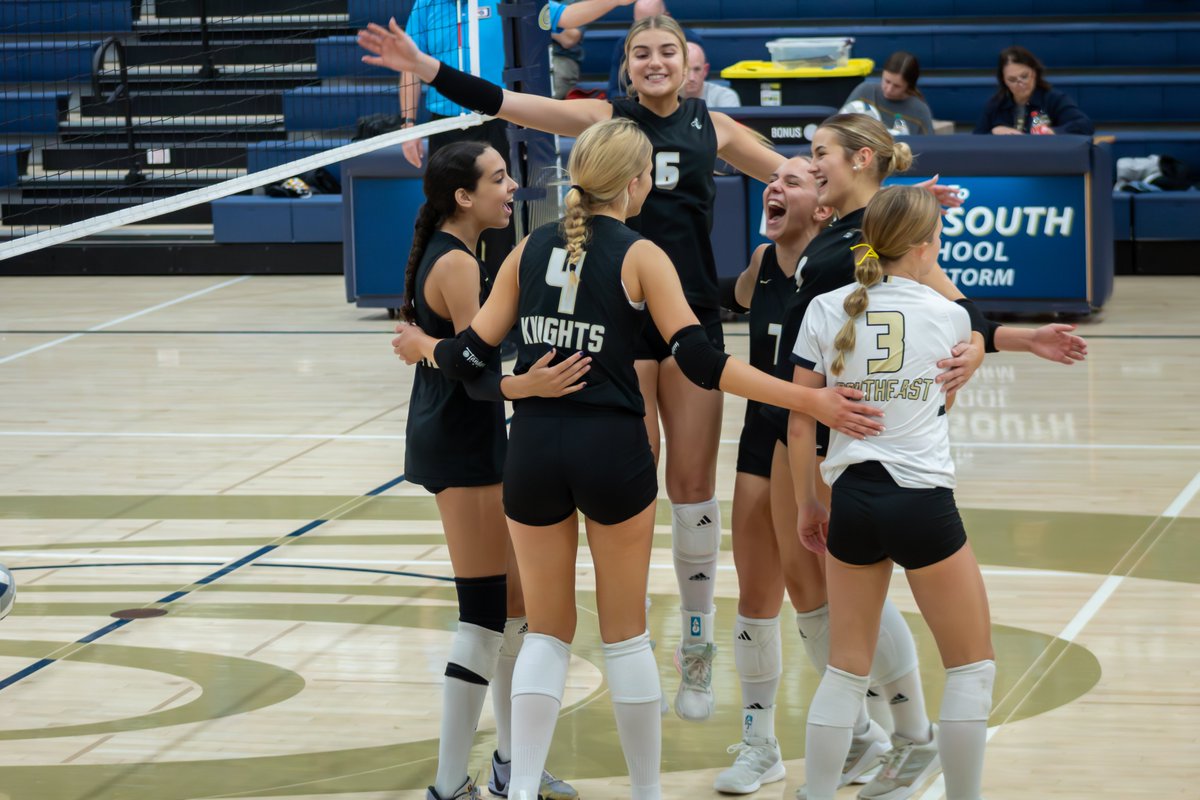 LSE Volleyball Boosters tweet media