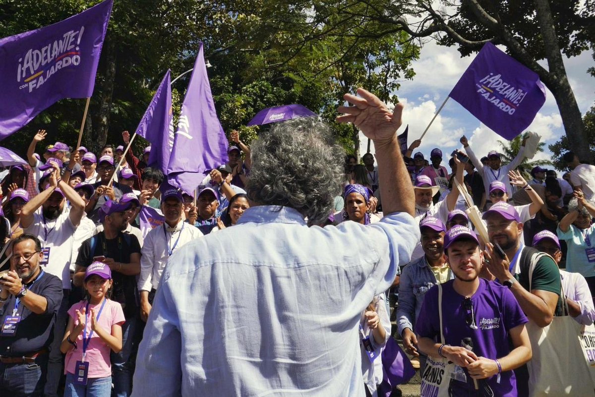 Nuestra Maratón del Miedo a la Esperanza finaliza en el Parque Explora, un símbolo de ciencia, tecnología e innovación. Hoy es un espacio que le abre las puertas a cualquier persona a la ciencia y el conocimiento.

Su construcción hizo parte de la intervención a Carabobo Norte,