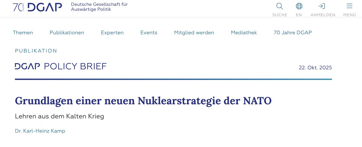 "Grundlagen einer neuen Nuklearstrategie der Nato"
...Das bedeutet allerdings nicht, dass Kernwaffeneinsätze rein symbolisch, etwa über unbewohntem Gebiet erfolgen sollen, da dies als mangelnde  Entschlossenheit missverstanden werden könnte...Das heißt davon, eine nukleare