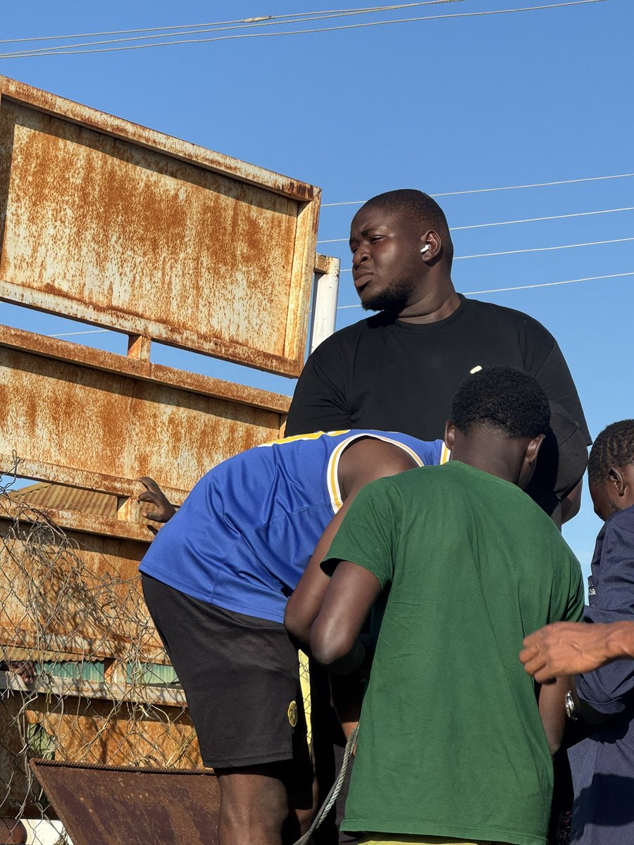 king__yosi's tweet image. These projects aligned with SDG 6 (Clean Water and Sanitation) and SDG 7 (Affordable and Clean Energy), proving that engineering can drive real change when applied with purpose.