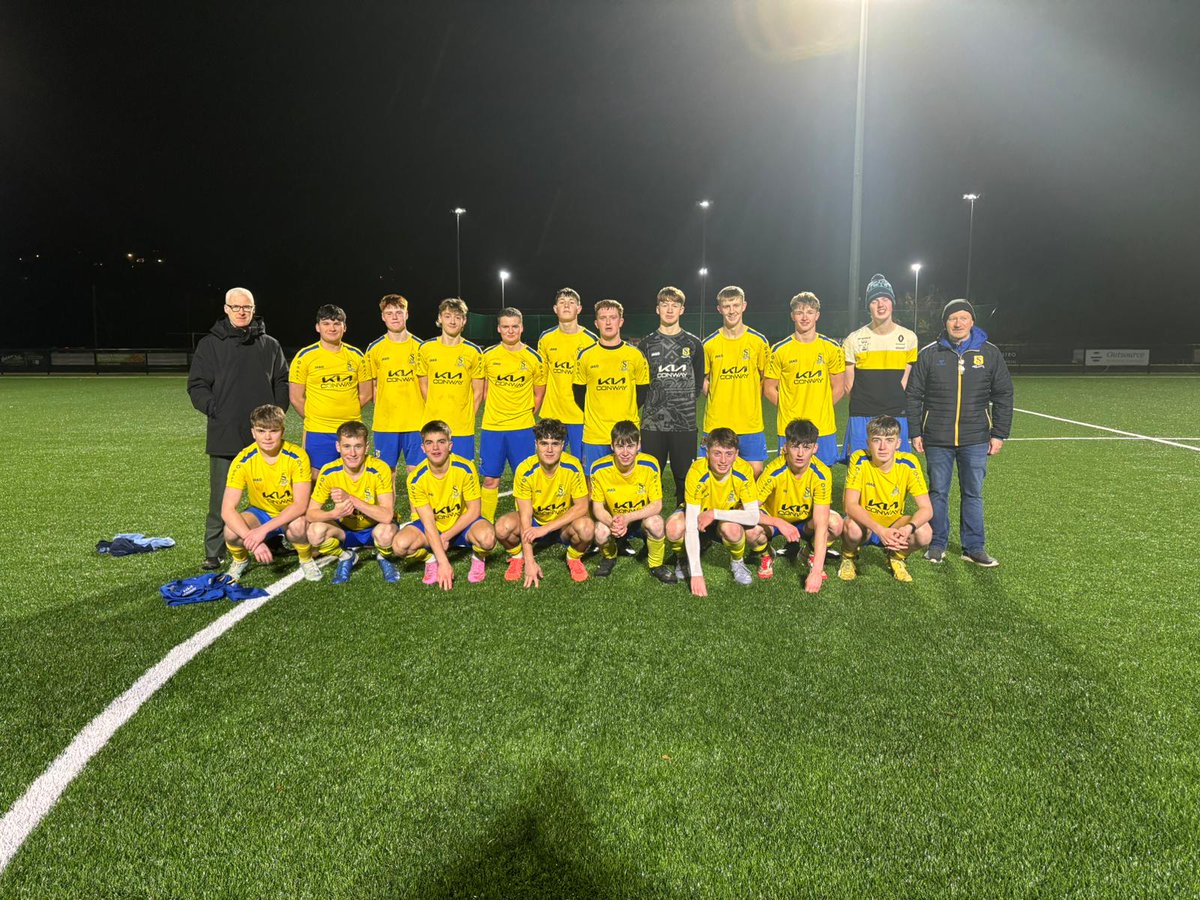 SnugboroUnited's tweet photo. What a fantastic result for our under 18 Boys this evening! Our lads showed great spirit to come back from being 2 0 down to come out on top with a 3 2 victory over a top quality side in Moyne Villa 👏 Well done lads #hontheboro #🟡🔵⚽️ https://t.co/JiidWwQd4K