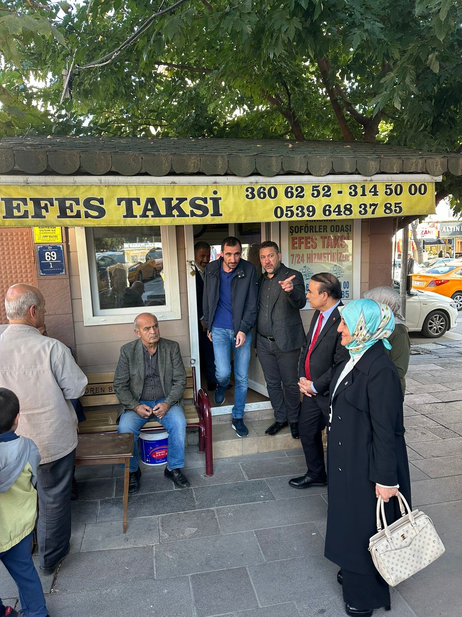 📍Yakacık Mahallesi

İlçe Başkanımız Sayın Kadir Karapınar, teşkilatımızla birlikte Yakacıktaydı. Mahallemizin Esnafları ve vatandaşlarımızla hasbihal ettik.
Vatandaşlarımızı dinledik, çözüm yolları üzerine fikir alış verişi yaptık. 

Her zaman sokakta, sahada, milletimizin