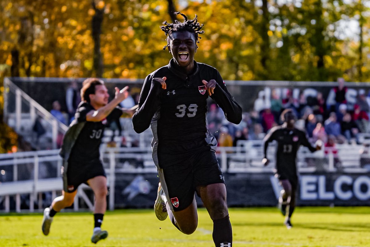 How about ‘em Dawgs. Make that ✌️for Samson Kpardeh

2-1 | 75’

#BornToRun🐾 #SkoDawgs🦴