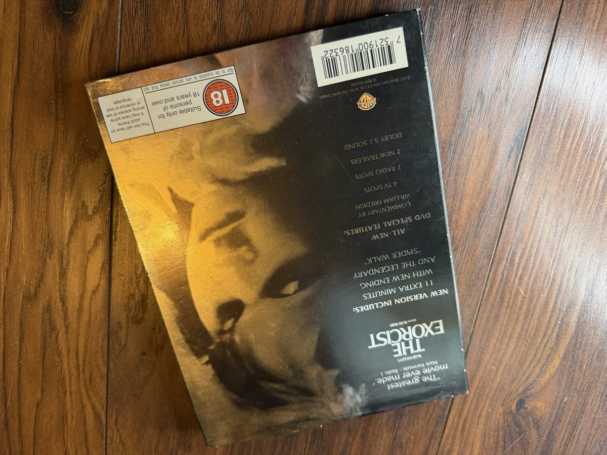 the4kCollectivE's tweet photo. Here’s another slip covered snapper case (snap case) that we got here in the UK. 

#SnapCase #SnapperCase #DVD #PhysicalMedia #Exorcist https://t.co/VwbYDD38Pj