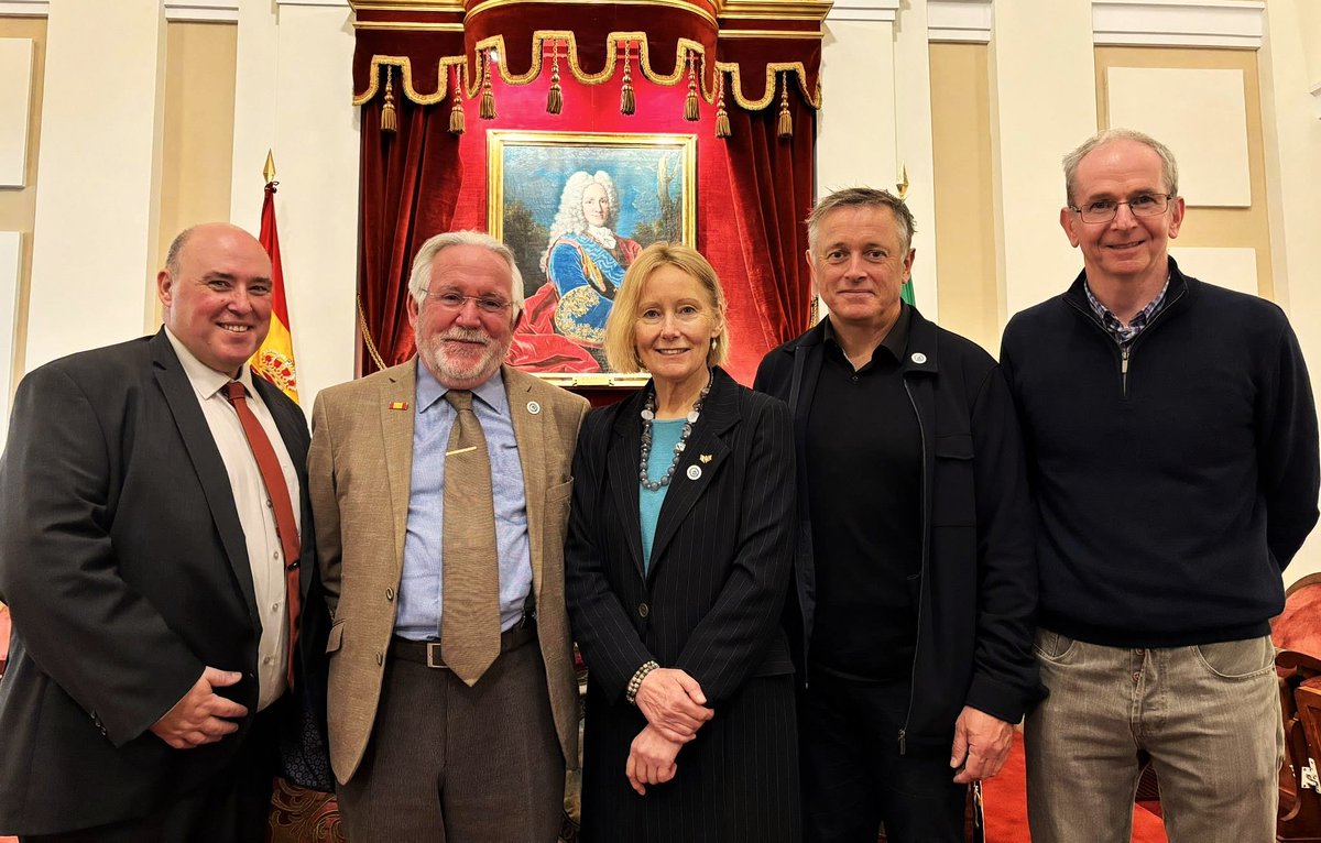 A wonderful new book‘La Carta del Capitán Cuéllar’ is out now. Produced by Ministerio de Cultura &amp; <a href="/NationalMons/">National Monuments Service</a>. Articles by <a href="/lagranarmada/">La Armada Invencible</a>, Hugo O’Donnell, NMS Underwater Archaeology Unit, <a href="/armadaireland/">Spanish Armada Ireland</a> &amp; myself (Captain Cuéllar’s Irish Odyssey). A Dublin launch on 02 December.