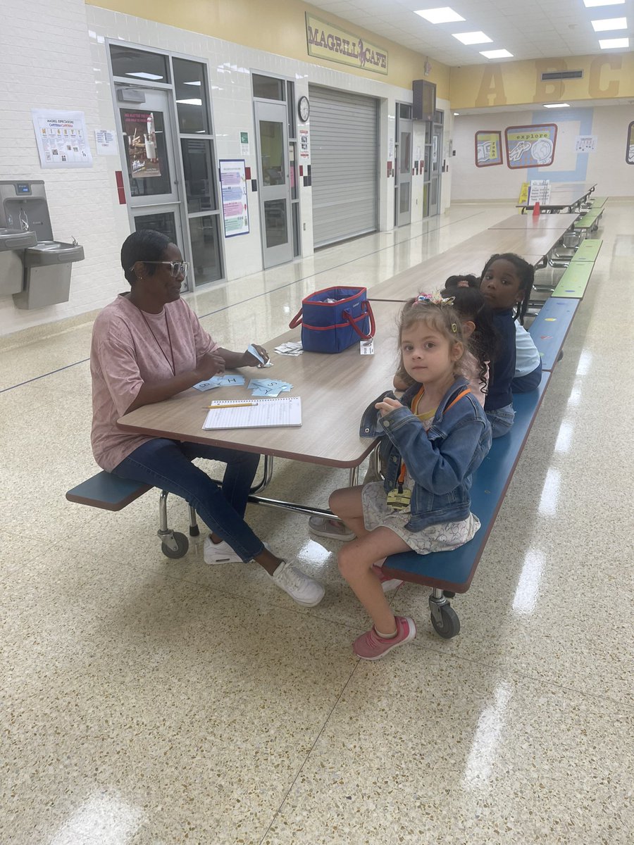 Evelyn Avalos tweet media