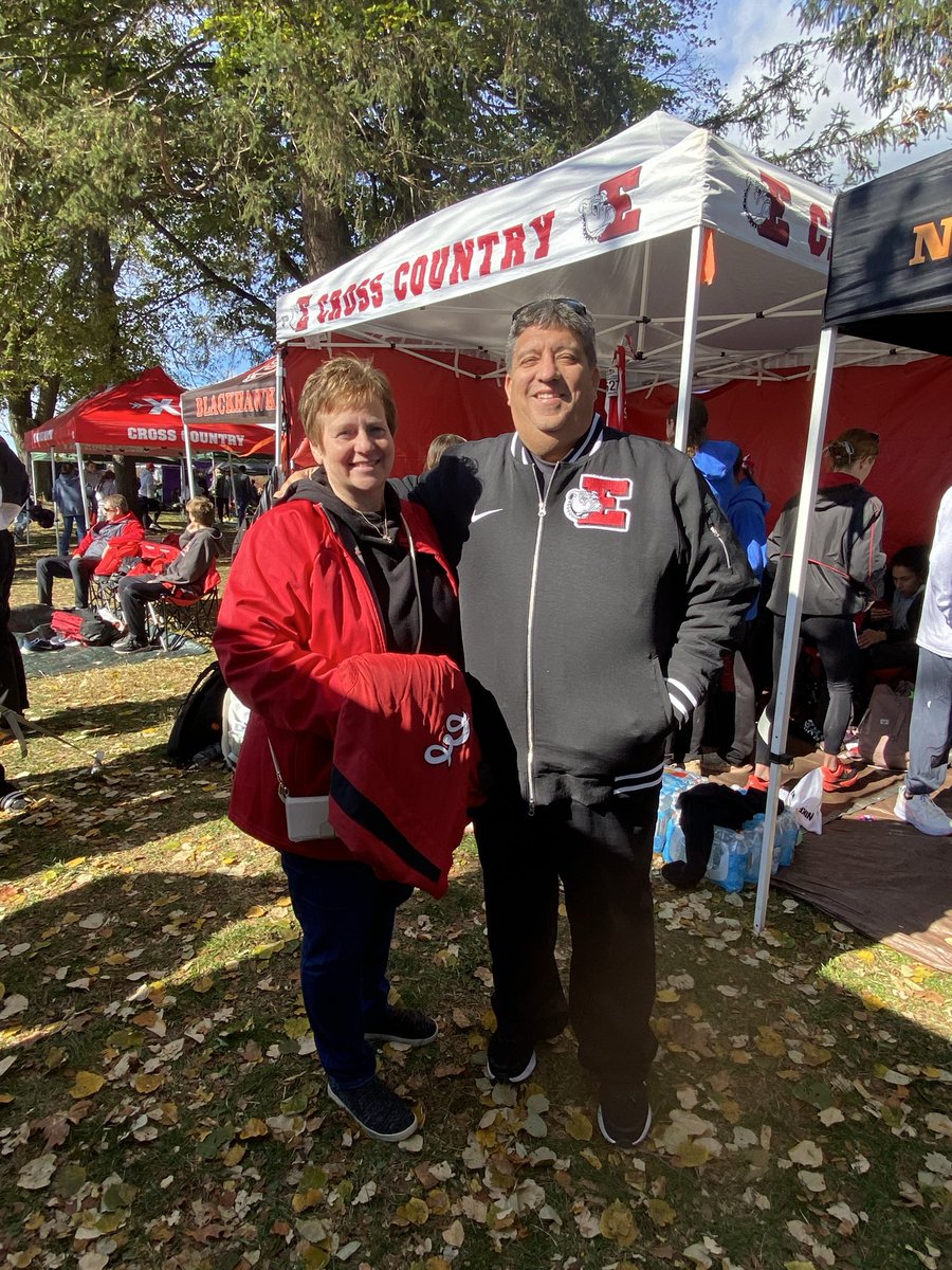 10th in the state of PA!!! Couldn’t  be prouder of these girls! What a season! Thank you, Mr. and Mrs. Hess for coming to support them! Easton proud!❤️❤️￼
Proud of Liv from our buddy team!🧡