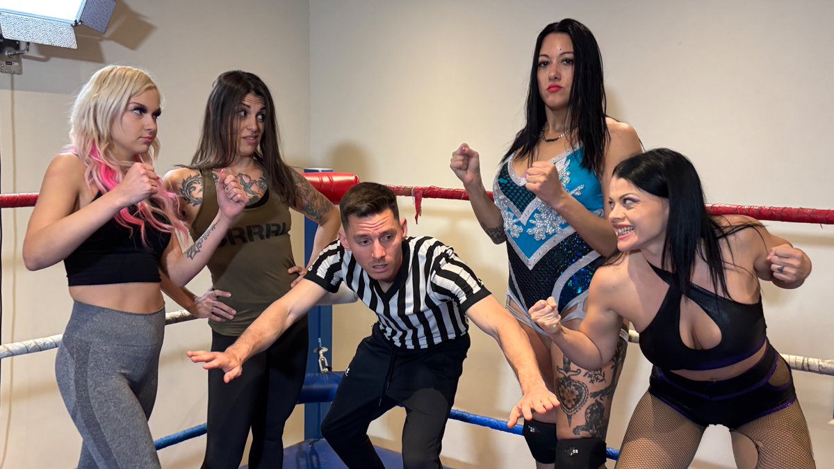 🎉Surprise!🎉 We're releasing a bonus new match this week because we love our fans so much, and a lot of you love chaos! This wild women's tag team wrestling match is full of it with big moves and bigger talk - check it out here: t.clips4sale.com/z/c/32209669?s…