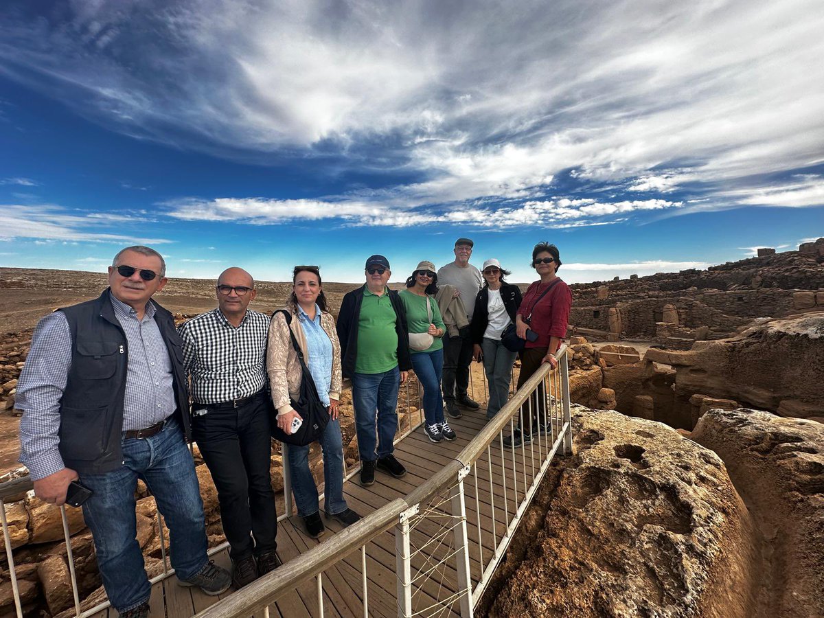 Karahantepe farklı ve  müthiş bir yer. 

Sevgili <a href="/necmikarul/">Necmi Karul</a> hocam ve ekibi ile burada oturan Mehmet beye, çalışmalara destek verenlere ve bizler ile bilgi paylaşımında bulunan Müdür Yrd. Ahmet Yavuzkır’a teşekkür ederim. 

<a href="/TCKulturTurizm/">T.C. Kültür ve Turizm Bakanlığı</a> <a href="/birolincecikoz/">Birol İnceciköz🇹🇷</a> <a href="/kvmgm/">Kültür Varlıkları ve Müzeler Genel Müdürlüğü</a> <a href="/pau_arkeoloji/">Pau Arkeoloji</a>