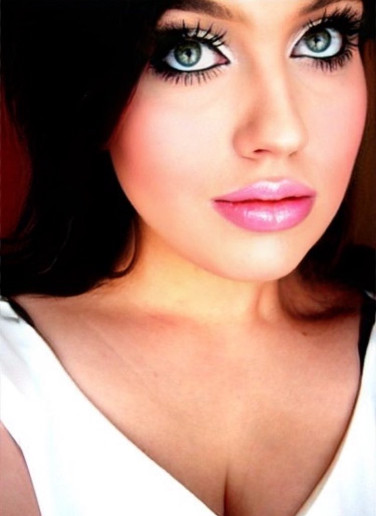 Taya Bass tweet media