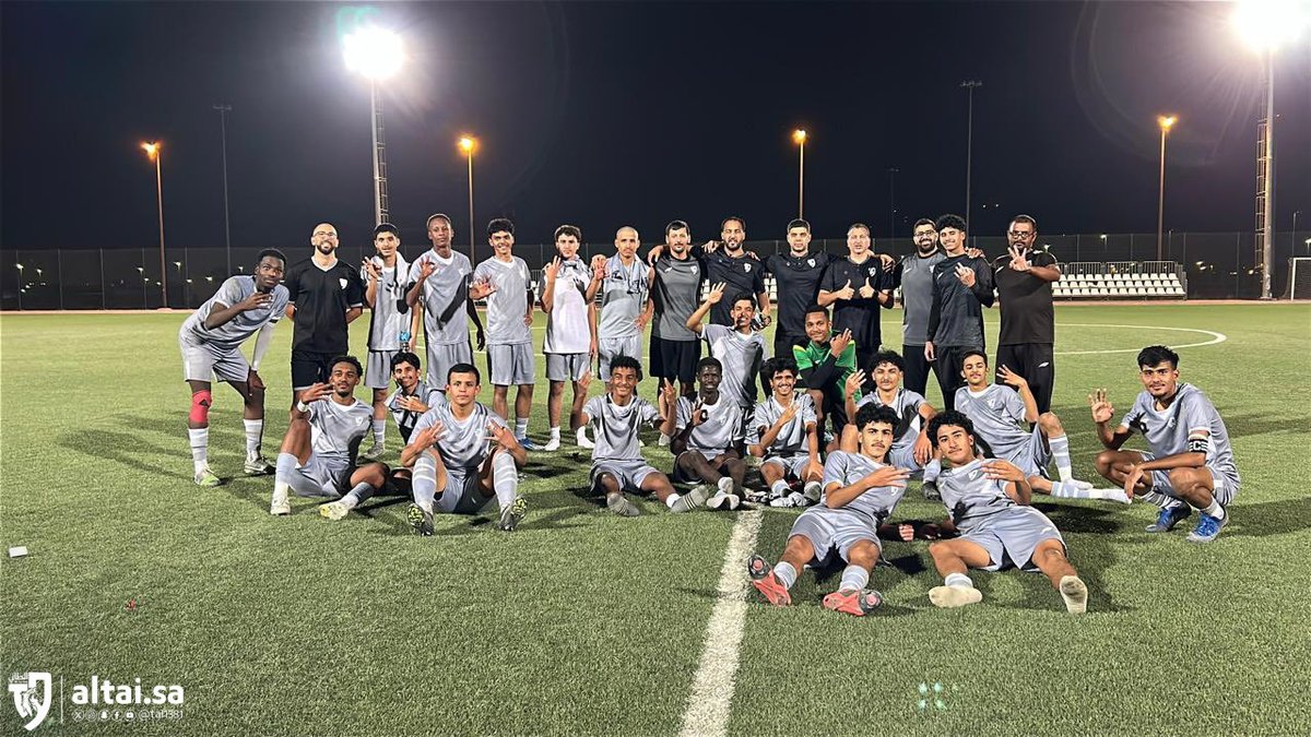 tai1381AC's tweet image. من المدينة نعود بالثلاث نقاط 🩶👏🏻

#أحد_الطائي | #طائي_18