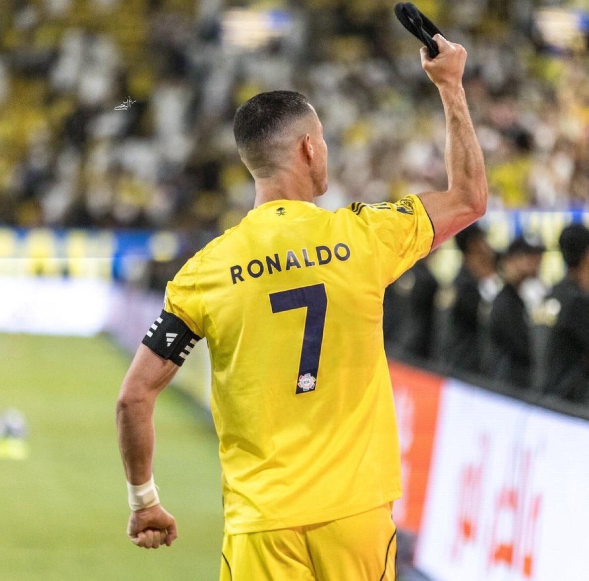 مبروووووك يالعالمييين 
اللهم لك الحمد و الشكر 
فوز غصب 
#النصر_الفيحاء