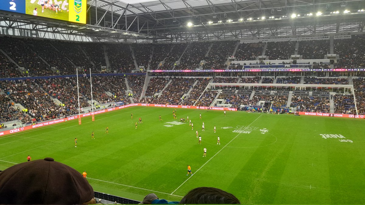 EdHocknull's tweet image. Take a bow @Everton - you've built one of the best stadiums in the world. Best view I've ever had, and my ears are still ringing 6 hours after the final whistle! @England_RL @SuperLeague please bring our sport back here again! #RugbyLeague #TheAshes