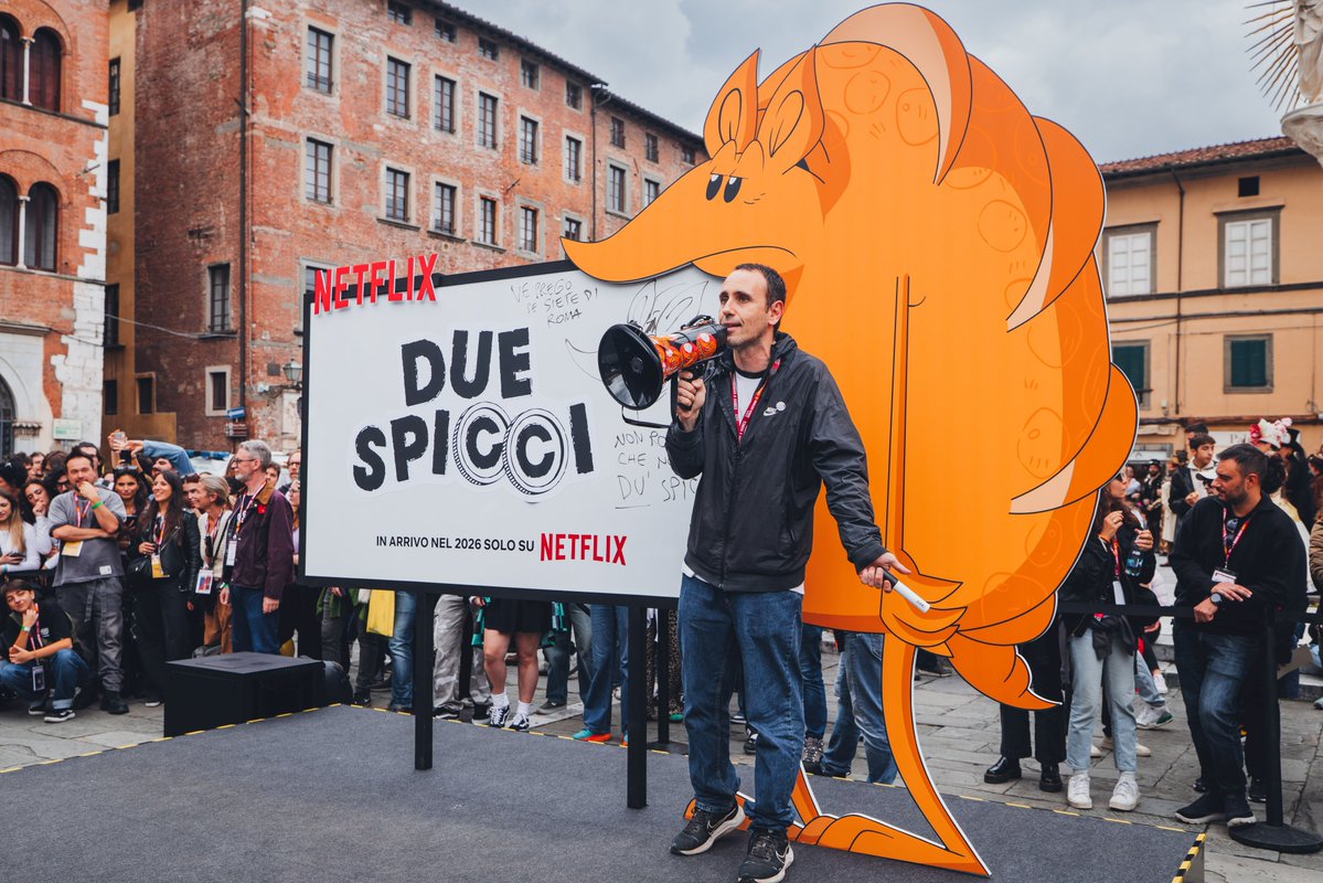 «Due spicci», la nuova  serie animata su Netflix di Zerocalcare. L’annuncio a Lucca Comics &amp; Games. L’articolo di Cecilia Bressanelli: bit.ly/3JBIB0l