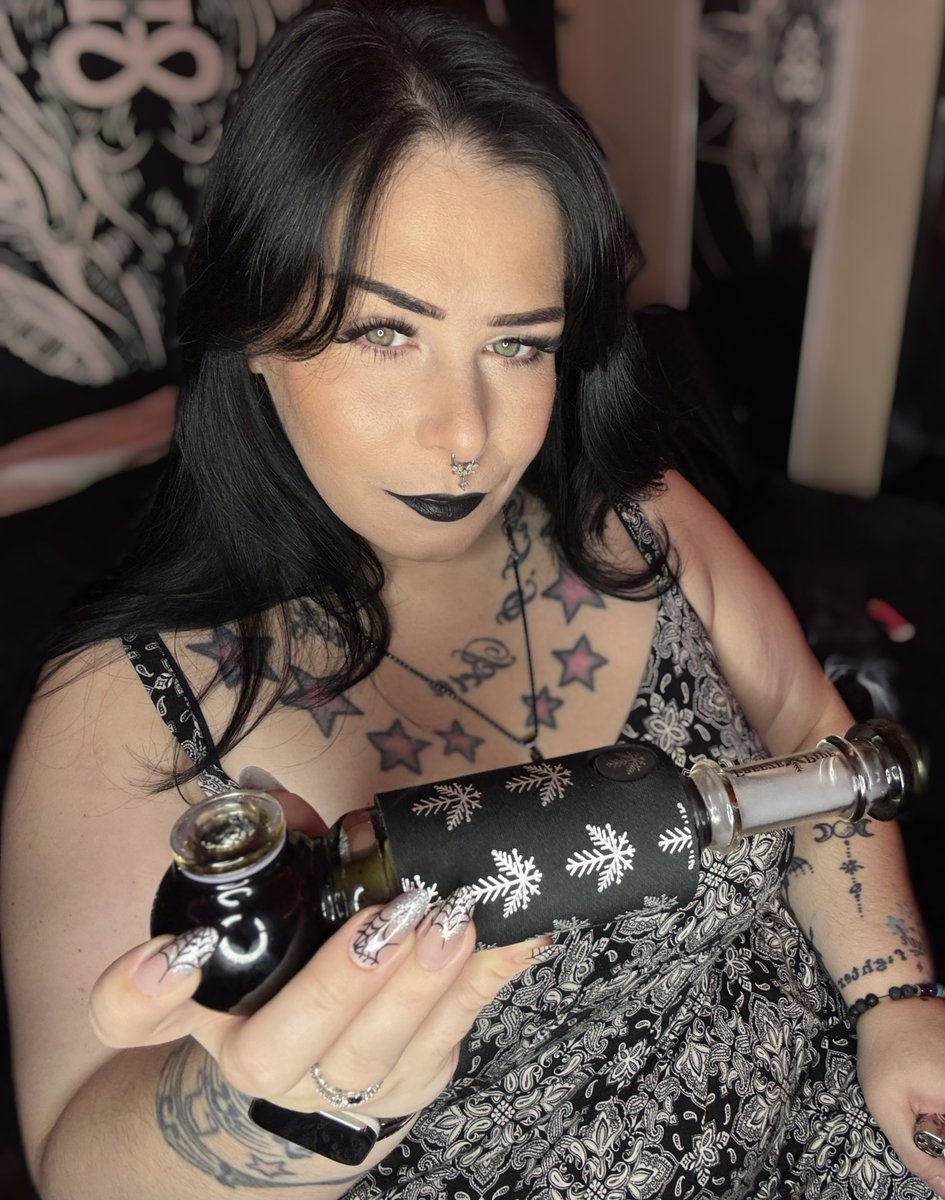 𝔛𝔩𝔦𝔩𝔩𝔦𝔱𝔥𝔢𝔤𝔬𝔡𝔛 tweet media