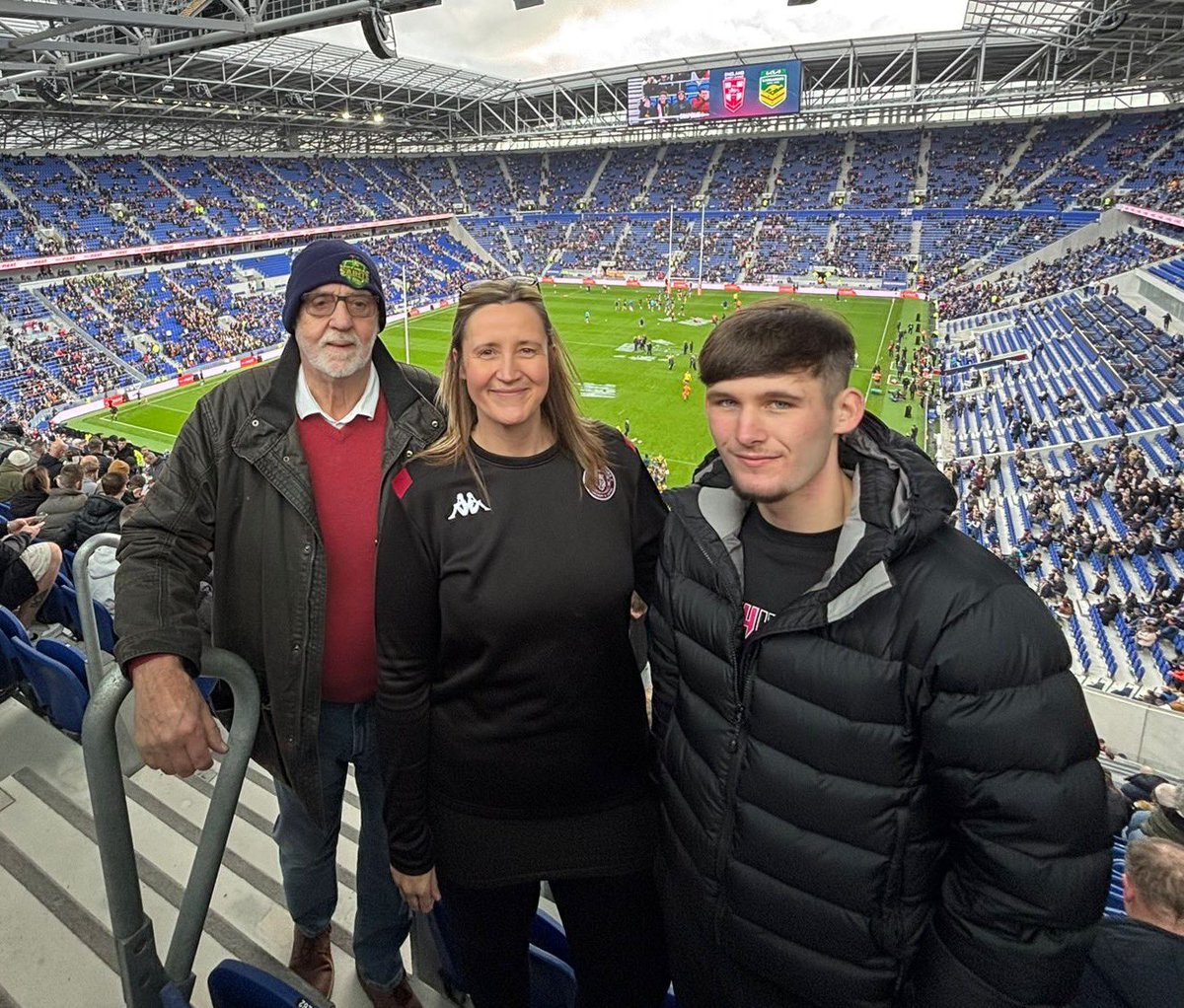 Emily ✨ tweet media