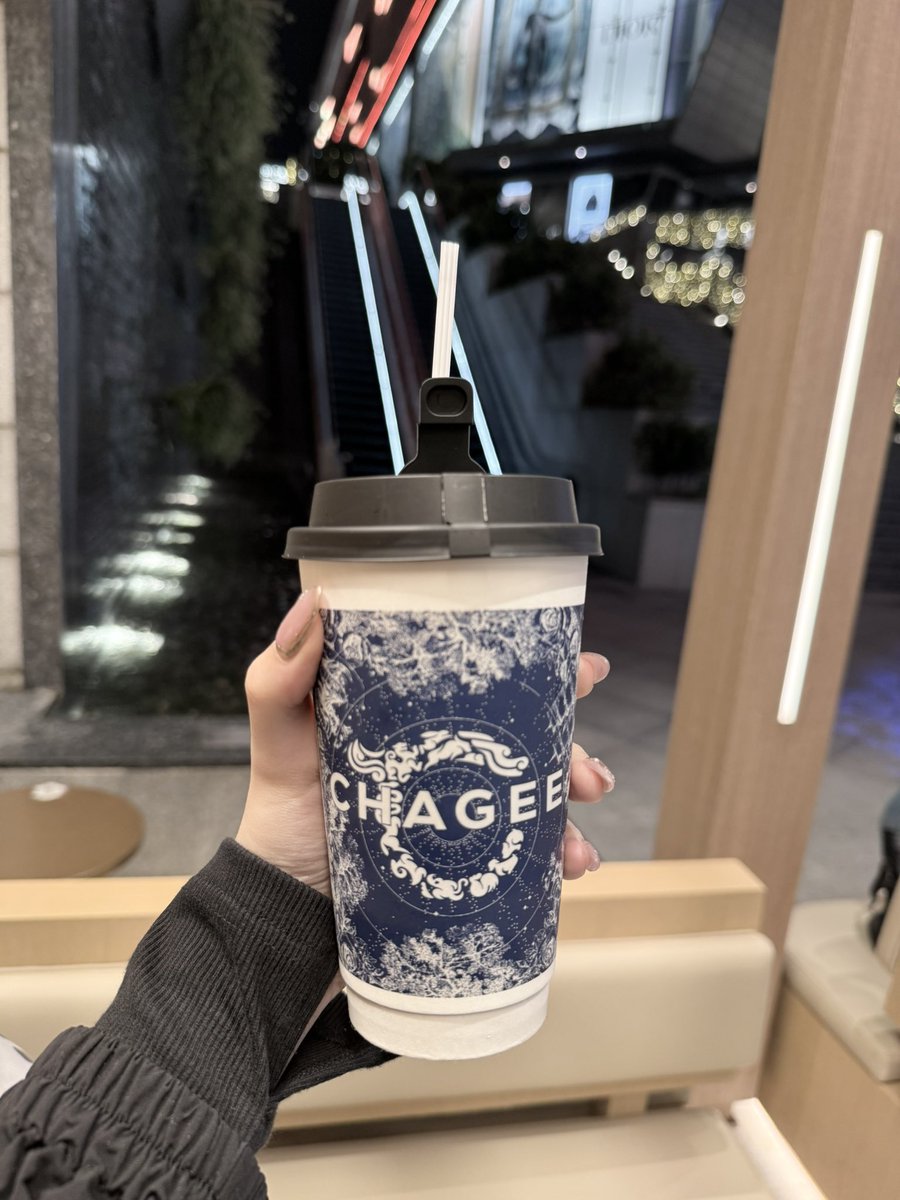 centhread's tweet image. love chagee