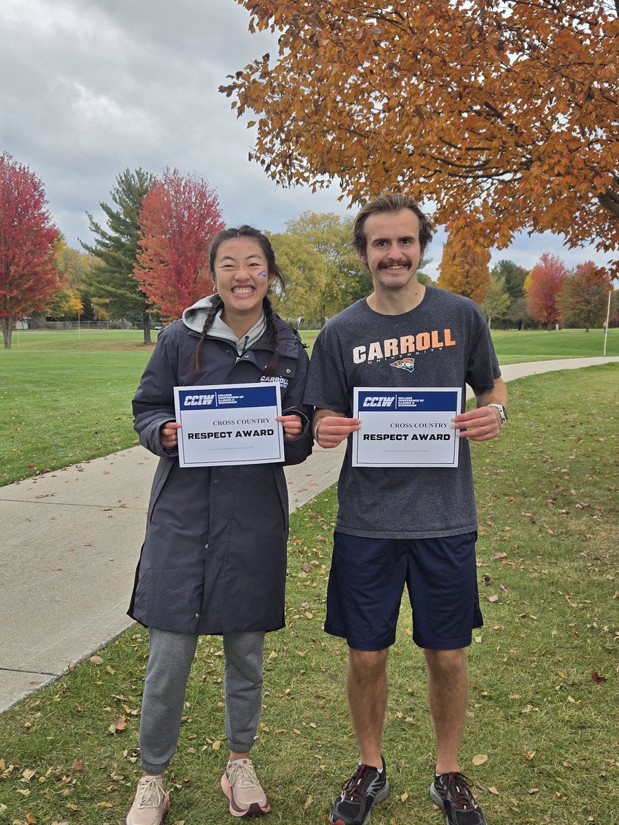 Carroll U TF/XC tweet media