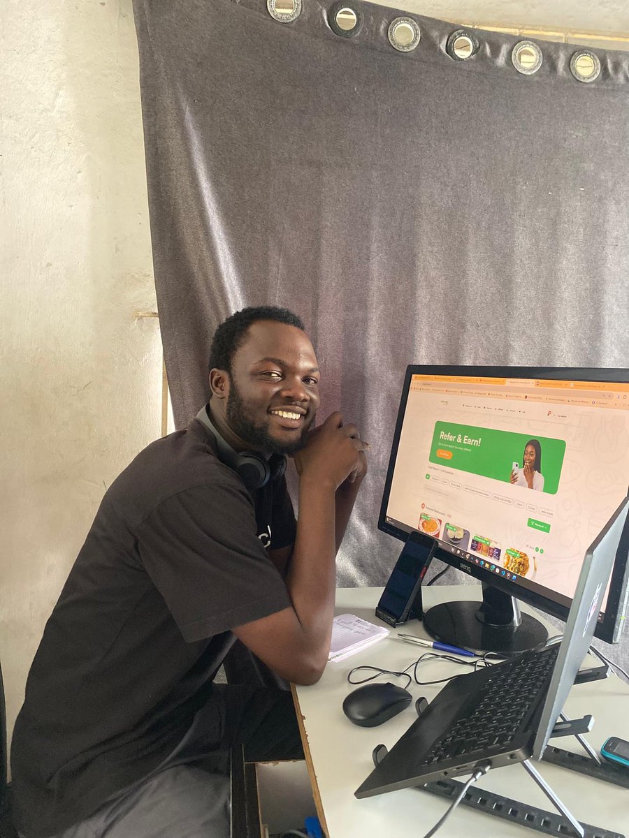 ClementDaniel85's tweet photo. I'm thrilled to share that a project I'm passionate about has just hit a major milestone - over 800 active users and still growing! It's been an incredible journey designing the user experience for this platform that connects foodies with local restaurants right here in Calabar. https://t.co/zL2LFiUOVB