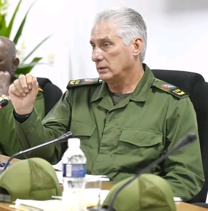 🇨🇺 Este sábado se reunió el CDN, liderado por su Presidente <a href="/DiazCanelB/">Miguel Díaz-Canel Bermúdez</a>, enfatizó en la  recuperación de las provincias impactadas por el paso del huracán  #Melissa
#UnidosXCuba 
#15AñosArtemisa 
<a href="/DrRobertoMOjeda/">Dr. Roberto Morales Ojeda</a> 
<a href="/PresidenciaCuba/">Presidencia Cuba 🇨🇺</a> 
<a href="/PartidoPCC/">Partido Comunista de Cuba</a>