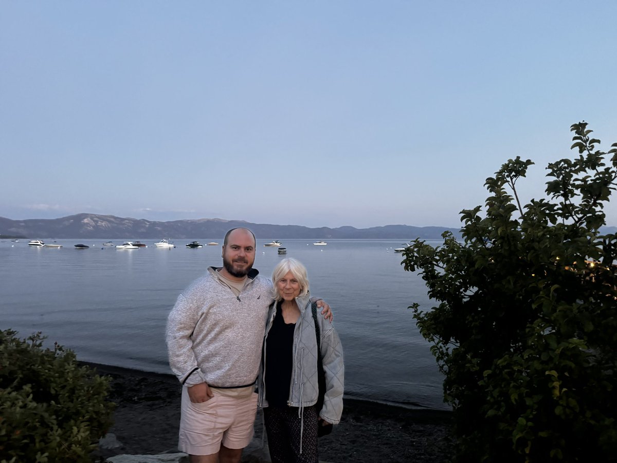 hightechdavid's tweet image. Wholesome family memories