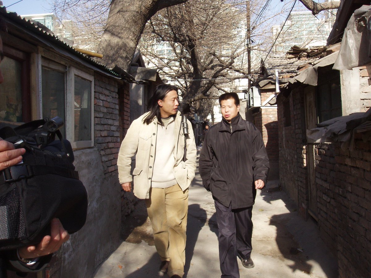 讣告

六四画家武文建，在泰國清迈突发心梗，经抢救无效，于11月2日溘然辞世！作为家人晚辈，特别感谢清迈的朋友对叔叔的无私付出，感谢医院的精心医护，也感谢各路好友对叔叔的祈愿关心！异域他乡，持花秉烛吊唁，我们深致感念！叔叔平生节简，达观，为遵其心愿，丧事从简

武文建侄儿
武运涛  武运超