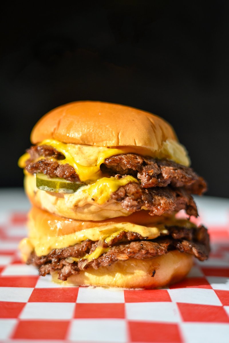 smoothdude's tweet image. What&apos;s Happenings?!