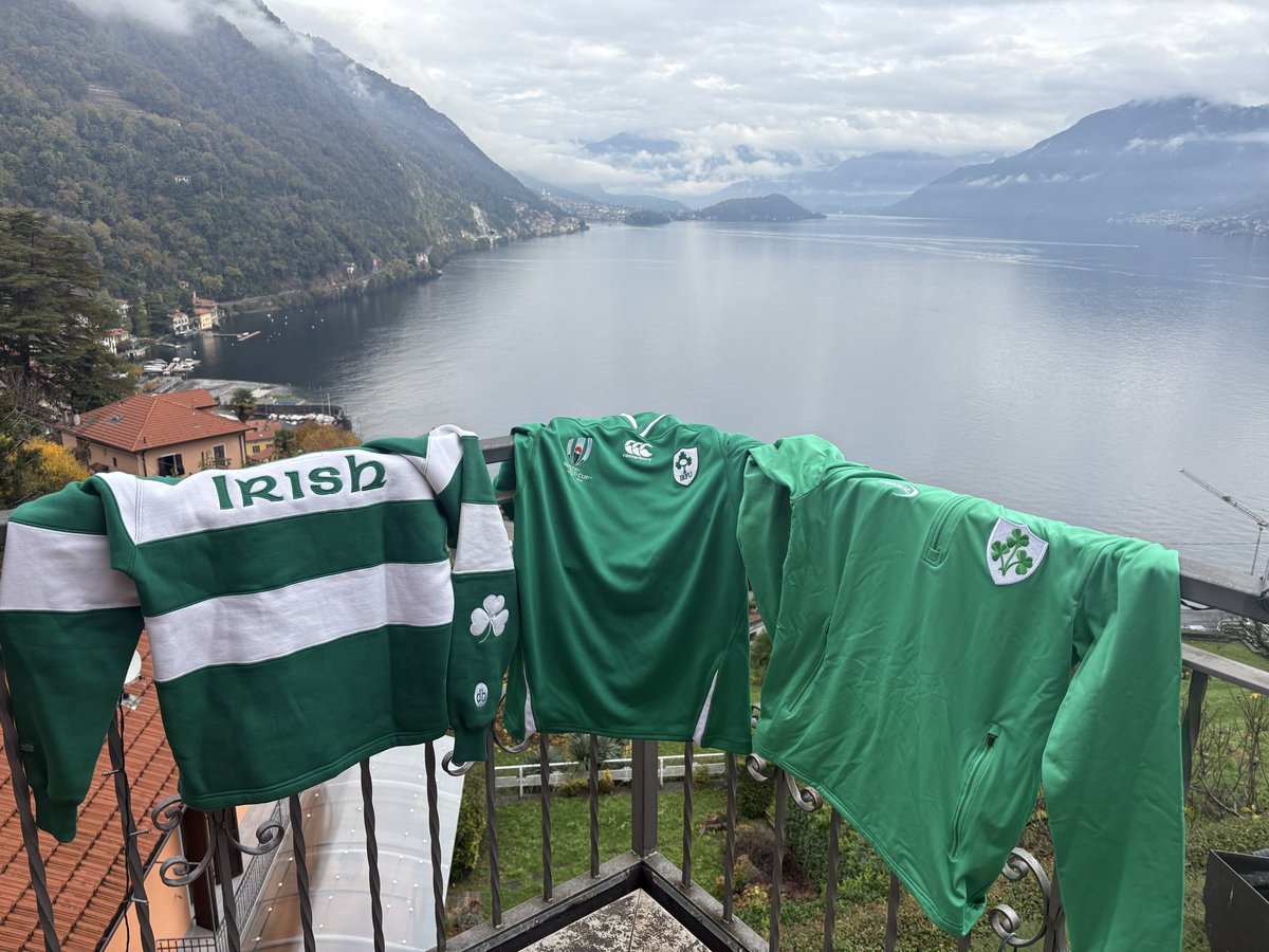 What a perfect Saturday night in Italy 

An epic night watching my 2 favourite sports at the highest level

Ireland v the mighty All Blacks and the Breeders Cup from my former home state of California 

A glass of a good Italian red helps 

#IREvNZL #BreedersCup