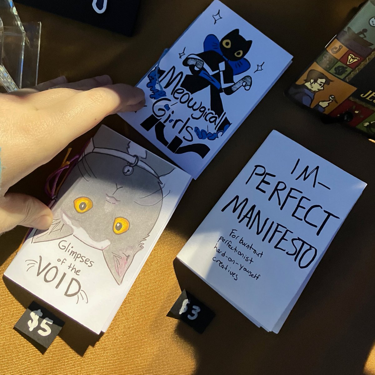 rice_rva's tweet photo. and making lots of silly drawings of her cat, Midna. Stop by her table and help her not have to carry so much merch on her train ride back home!

‼️ Check out Jess Soffian's work at:
@figofswords here and on Instagram!

We're excited to have you join us at RICE this year! 👏 https://t.co/xKC8CBE7Wh