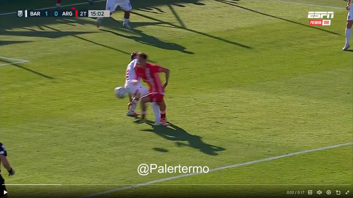 Lecanista's tweet photo. RESUMEN #AAAJ - Barracas
✅Argentinos le regala un gol a Barracas
✅Mal expulsado Bravo
✅Penal no cobrado a Viveros
✅Segundo gol de barracas si lo hacia Argentinos era OFFSIDE
✅Expulsado Nico Ten 

Hicimos los deberes, en un futbol arg corrupto no podes ganarle a Barracas. https://t.co/KWhWFo0qIU