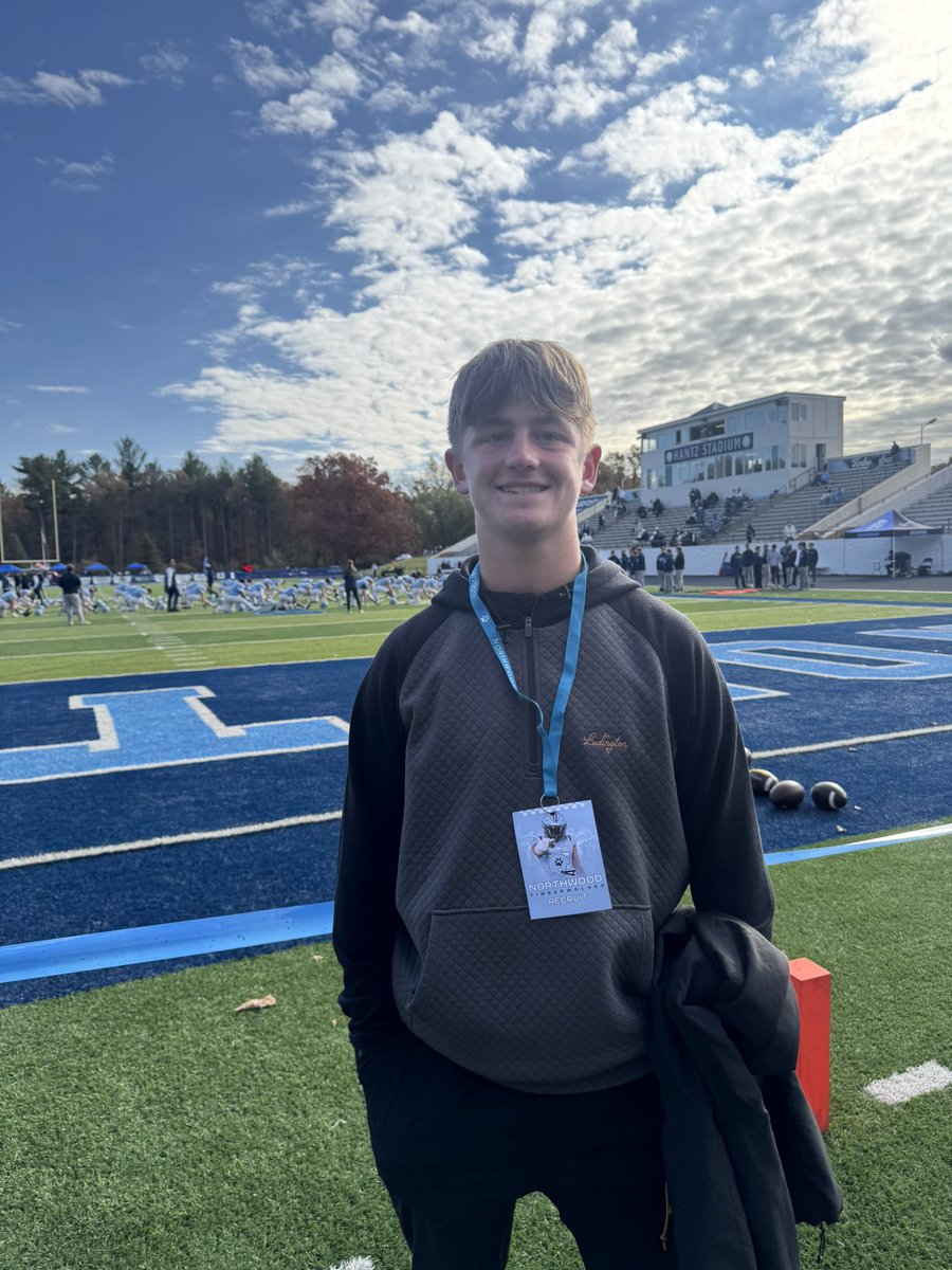 Thanks to <a href="/CoachArnoldJR/">Coach EJ Arnold</a> and Northwoods football for the visit. 
<a href="/hoenie_josh/">Joshua_Hoenie50</a>