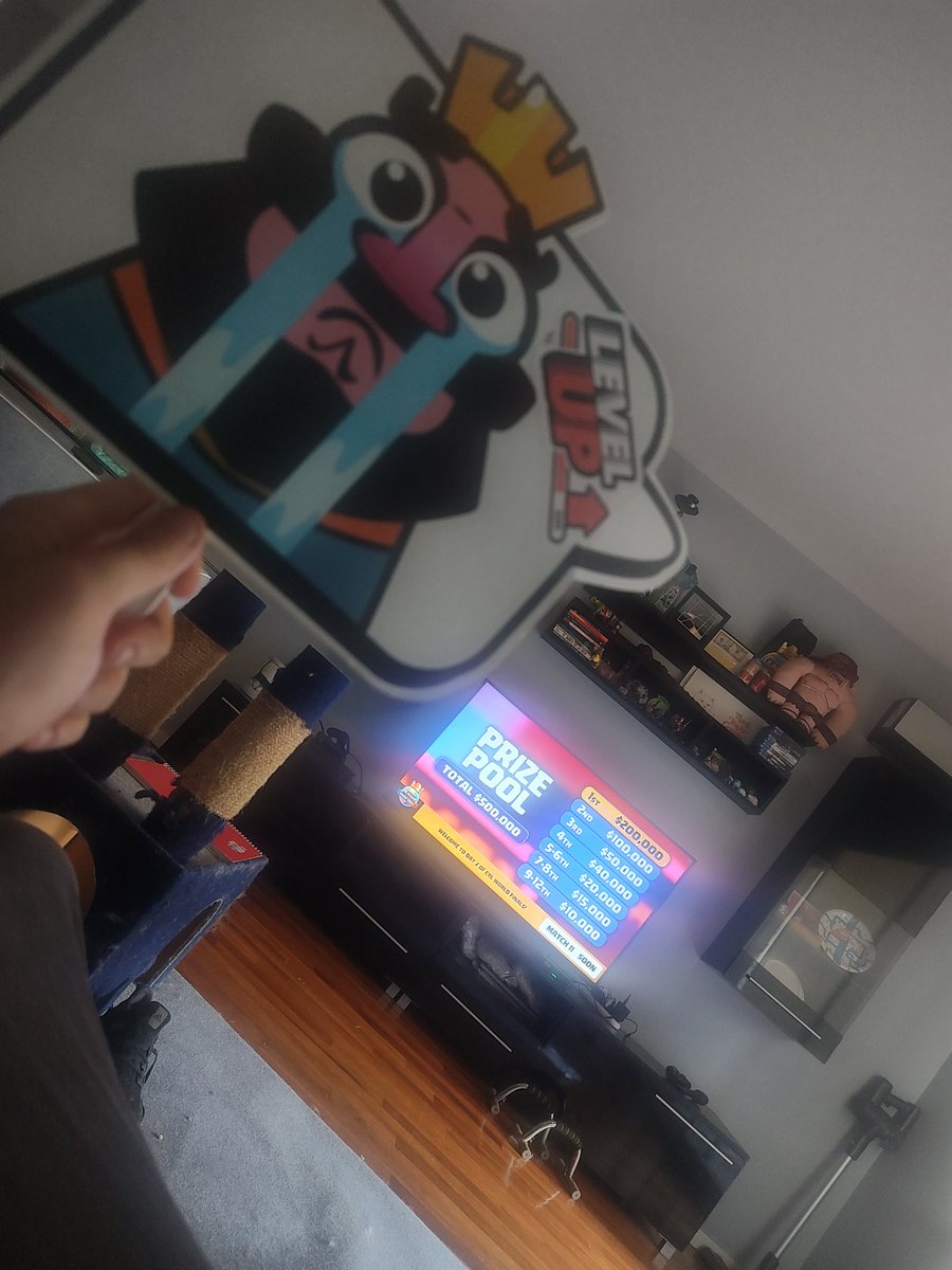 Ni siquiera una. <a href="/ClashRoyale/">Clash Royale</a> you're disrespecting your fans.