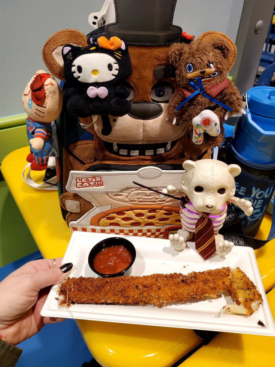 💕🐻🎃👻💜🧡🖤🐈‍⬛🦇
#LilHHNBear #HHN34 #HHN2025
Night 23 Halloween 🎃
Houses NO Exp
Fallout 5:45
Galkn 5:55-6:16
Hatchet 6:28-46
Dolls 6:57-7:30
Grave 12:06-1👻
Snack
Elote Corn, Tacos, Ramen
Freestyle 
SB Flat White
Cheesestick
#HalloweenHorrorNights
#HalloweenHorrorNightsOrlando