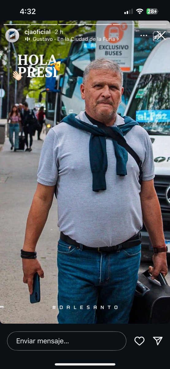 Carlitos, mi presidente 👋🏽 y su maleta de la suerte 💼💵