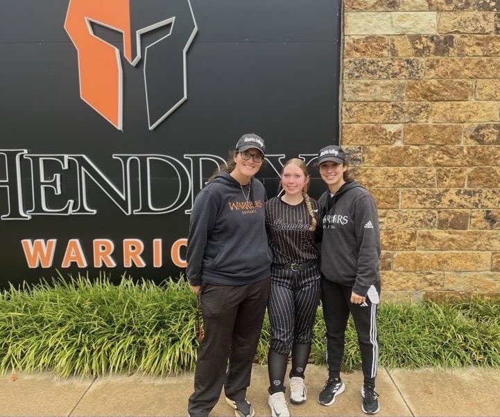 Macie Manus tweet media