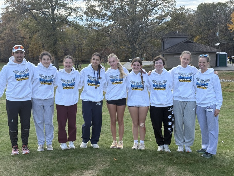 NHSBraves's tweet photo. The NHS Girls XC team secured an impressive 3rd place finish at the State Sectional meet, earning their spot in the State Group meet next Saturday. Kudos to Maggie Daggett for her outstanding performance, earning a medal with an 8th place finish! https://t.co/7M3NAywGlM