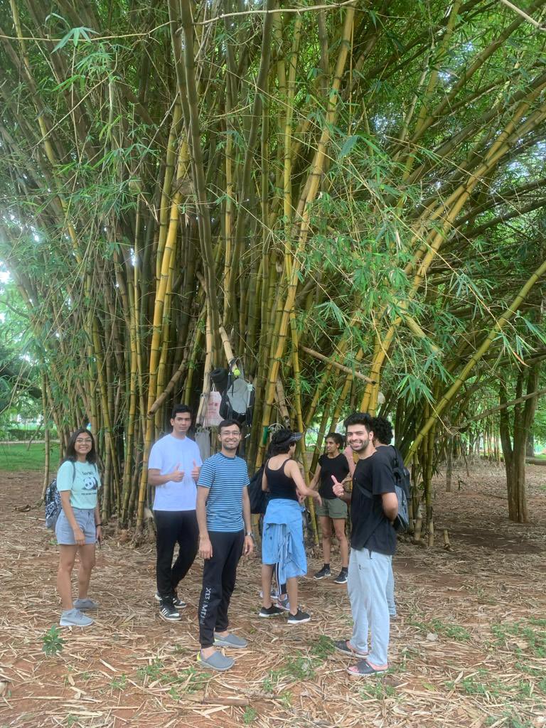 yushipatel_'s tweet image. Graduated from Groww 🎓

It’s been quite a ride! From an intimidated kid stepping into the industry to someone who’s grown through every high and low.

Grateful for all the amazing mentors and friends who’ve shaped this journey. 

On to the next one 🏃‍♀️