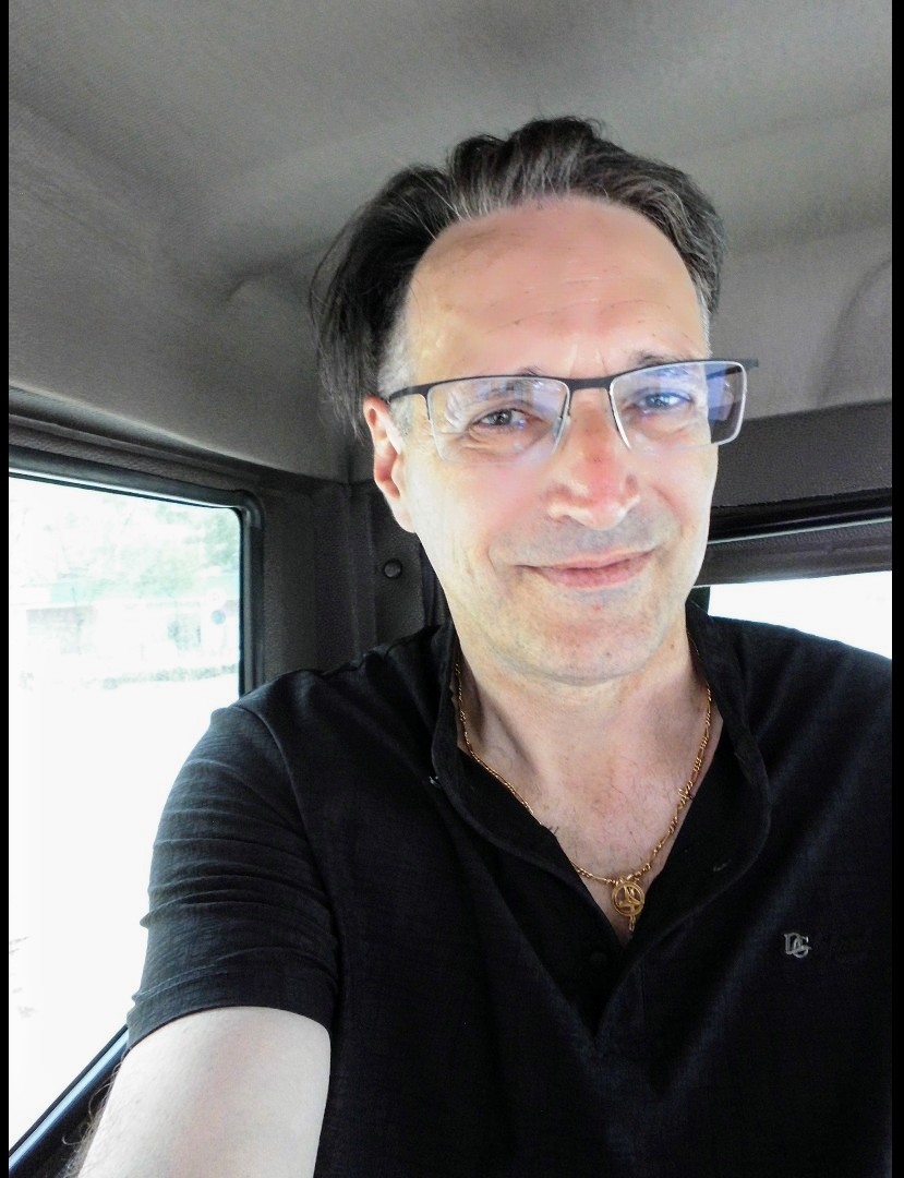 Oliver52617432's tweet photo. Can you give me a like?) https://t.co/w5c19IV6KU