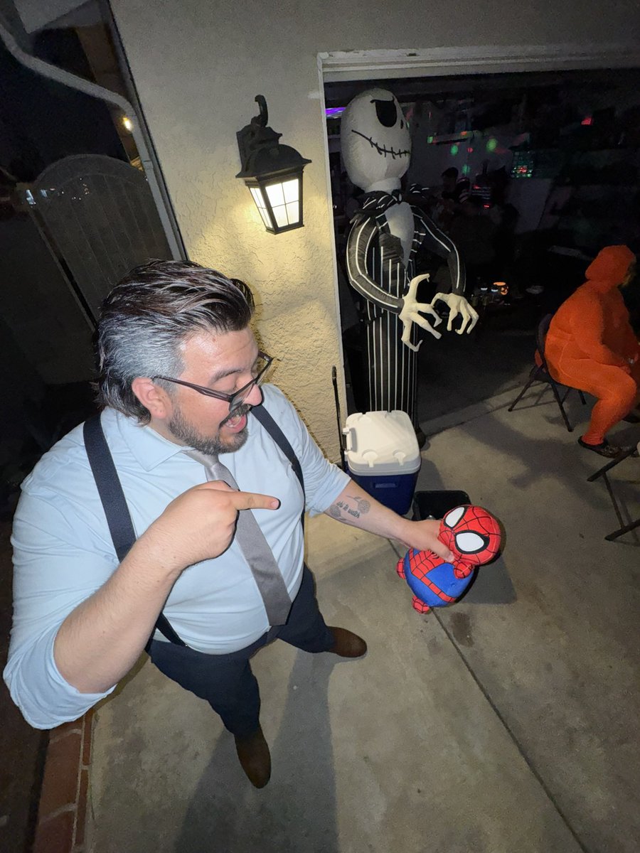 _reydelsol's tweet photo. Anyway, I thought I looked good as fuck last night https://t.co/V107X10eKM