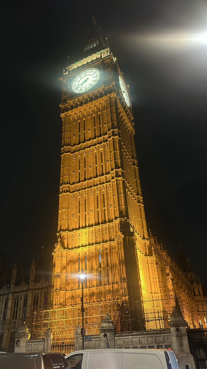 coderoflagos's tweet image. w month :)