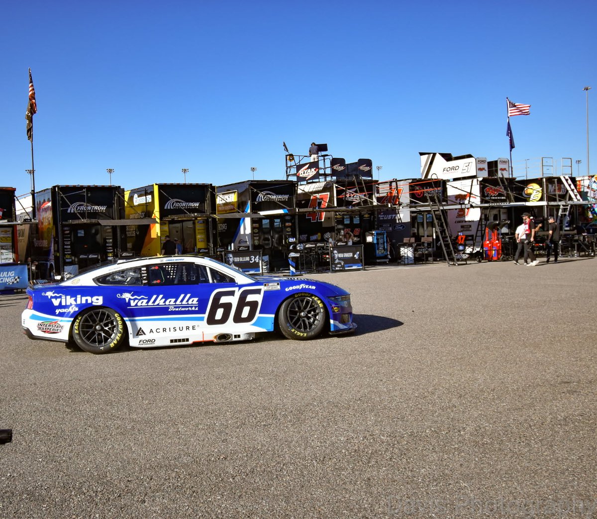 500 kilometers left on the race track in 2025.

A Row 18 start tomorrow for <a href="/CJMearsGang/">Casey Mears</a>.

#NASCAR #ChampionshipRace