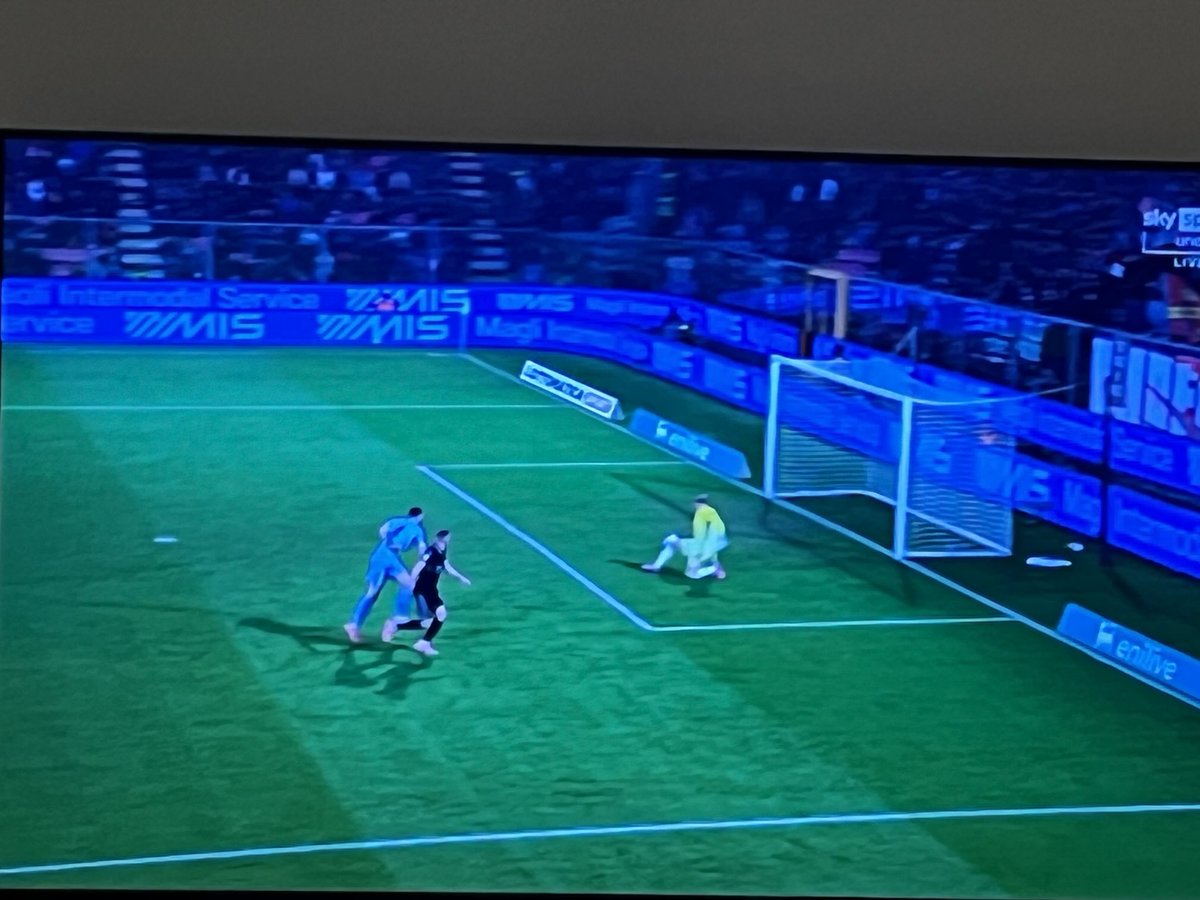 #Vardy Jimmy è un centravanti straordinario anche a (quasi) 40 anni #CremoneseJuventus #SerieA #calcio ⁦<a href="/SerieA/">Lega Serie A</a>⁩ #Juve #Cremonese