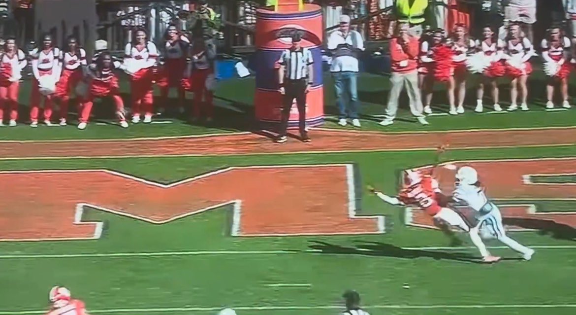DawsonBGreen's tweet photo. @ACCFootball care to explain how bad these men are at their jobs? https://t.co/UGMl19fzDK
