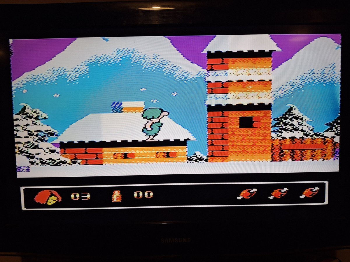 SmilerB9's tweet photo. My #MyArcade #PlugNPlay220 is similar to the #RetroMachine #MiniArcade &amp; similar to #OrbGaming #devices &amp; has some #games from #PowerJoy #PlugNPlay #Famiclone on it too.
With 220 #NES/#Famicom #arcade games, it's pretty good 👍
#RetroGames #RetroGamer https://t.co/RB6oF7eePj
