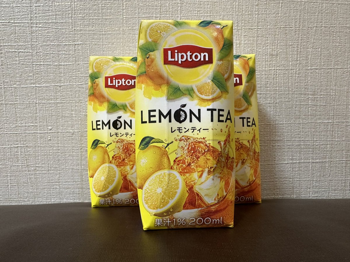 kotobukiyu1010's tweet image. 寿湯オープンしました！
☕️本日はリプトンの湯♨️
茶葉のエキスを配合した香り高い紅茶の湯です！フロントにてリプトンティーも販売しております！
身体も喉も紅茶で潤して、風邪予防、脂肪燃焼させましょう〜！引き続き男性用スキンケアunoのオールインワンクリームのサンプルも配布中！(チンタオ)